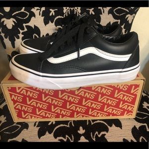 Vans Old Skool black leather